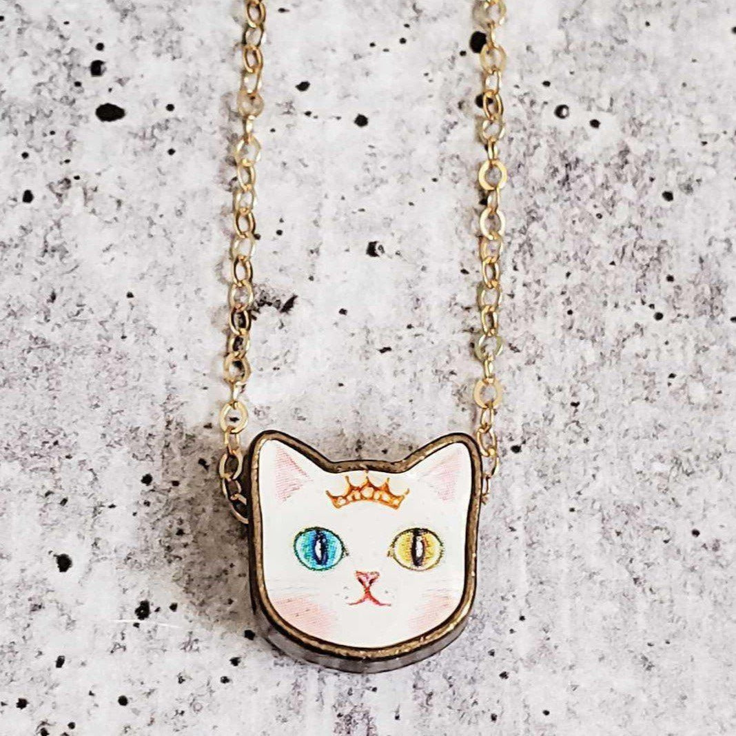 Vintage Style Kawaii Kitty Charm Necklace Salt and Sparkle