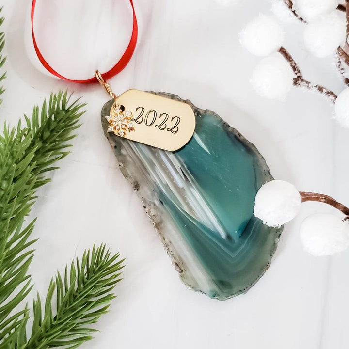 Agate Slice Ornament with 2023 Tag Salt and Sparkle