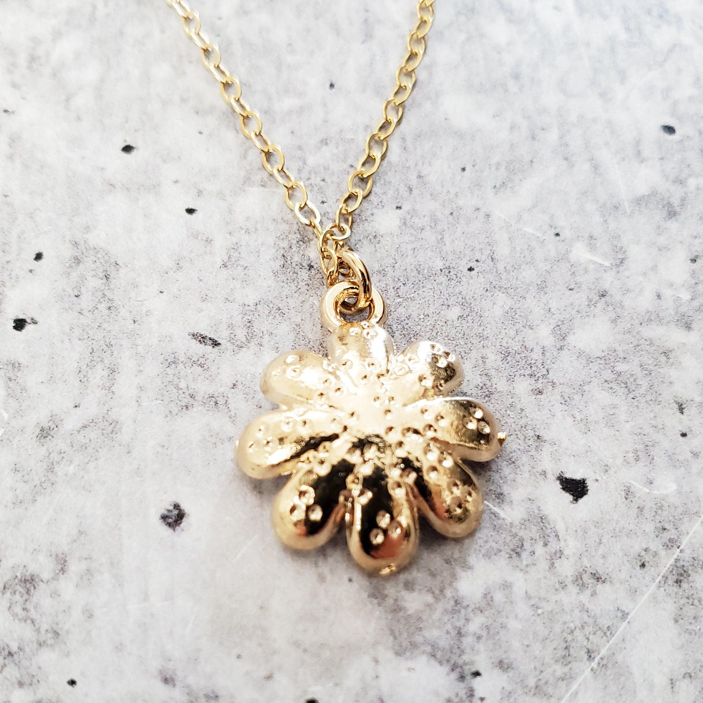 Gold Daisy Necklace - Enamel Daisy Flower Pendant -  Cute Daisy Gift for Her - Gold Daisy Charm Pendant for Teen - Layering Necklace for Mom