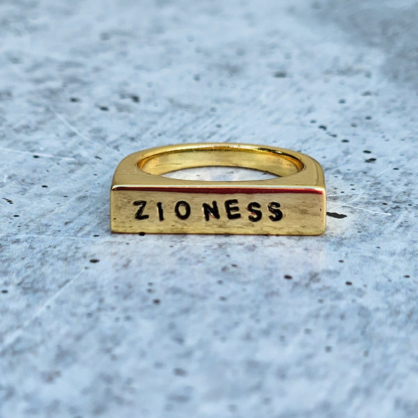 Zioness Flat Top Ring Salt and Sparkle