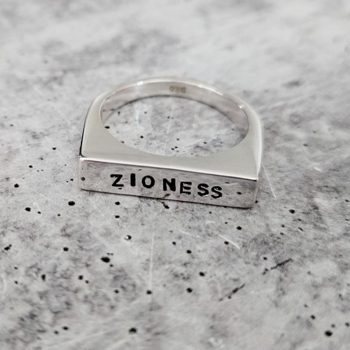 Zioness Flat Top Ring Salt and Sparkle