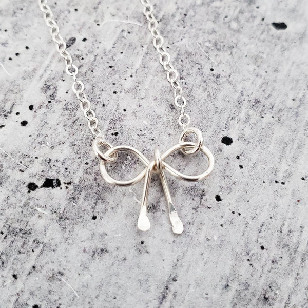 Dainty Bow Necklace Salt and Sparkle