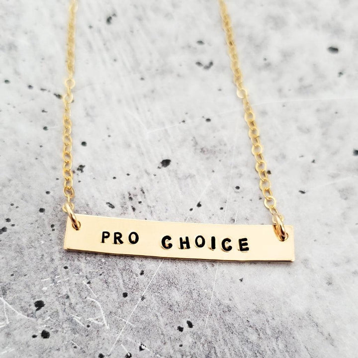 PRO CHOICE Bar Necklace Salt and Sparkle