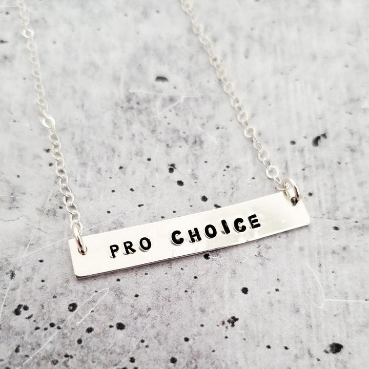 PRO CHOICE Bar Necklace Salt and Sparkle