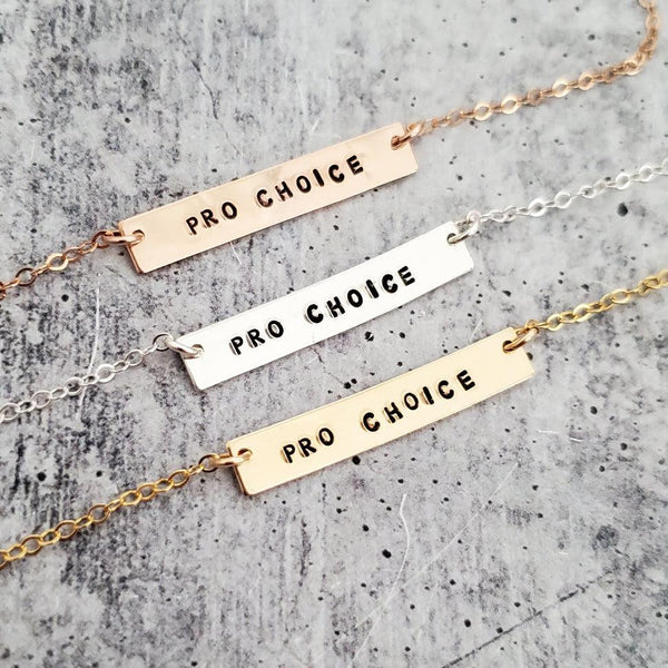 PRO CHOICE Bar Necklace Salt and Sparkle