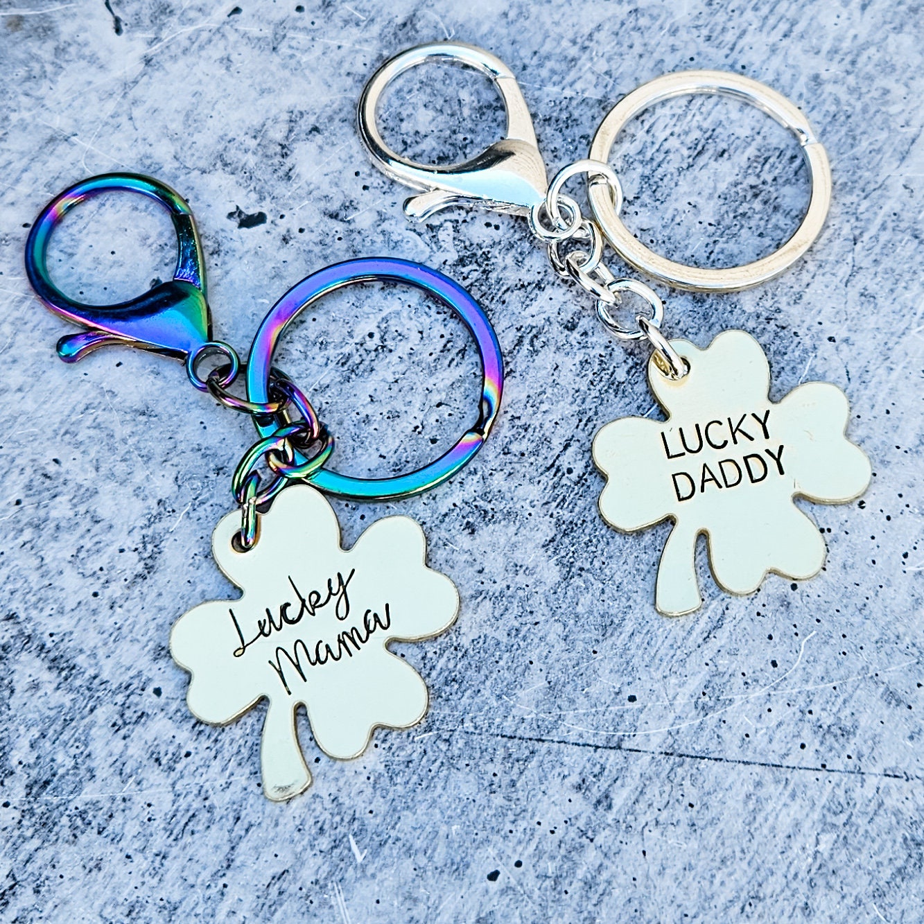 Lucky Daddy Four Leaf Clover Keyring - Lucky Mama St. Patrick's Day Minimalist Keychain Salt and Sparkle